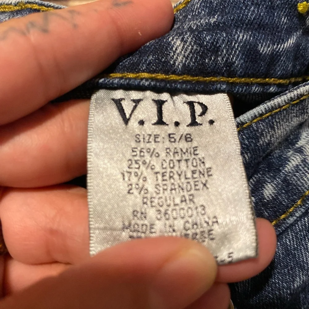 V.I.P Jeans - Picture 5 of 6